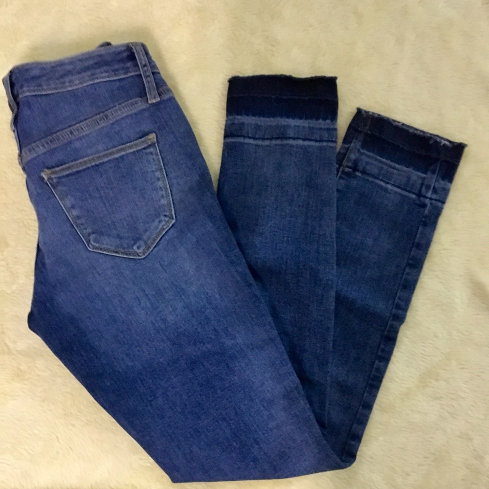 Universal Thread Mid-Rise Jeans